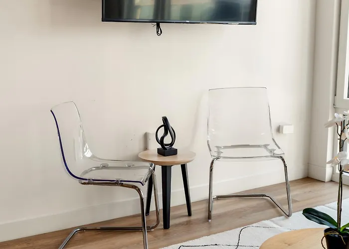 Hotel 4br Corporate And Modern Chicago