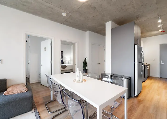 Hotel 4br Corporate And Modern