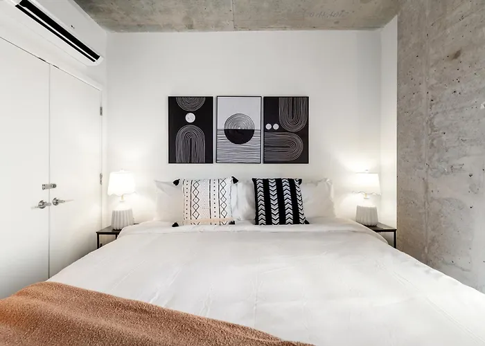 Hotel 4br Corporate And Modern Chicago