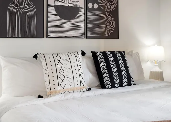 4br Corporate And Modern