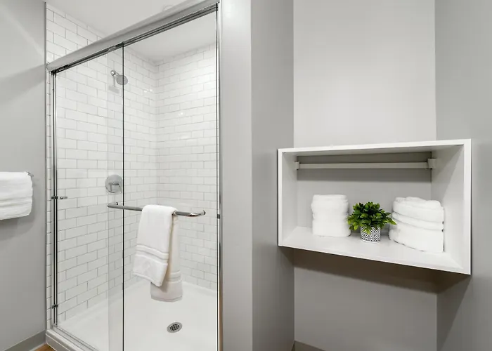 Hotel 4br Corporate And Modern Chicago