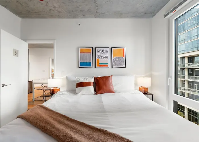4br Corporate And Modern * Chicago